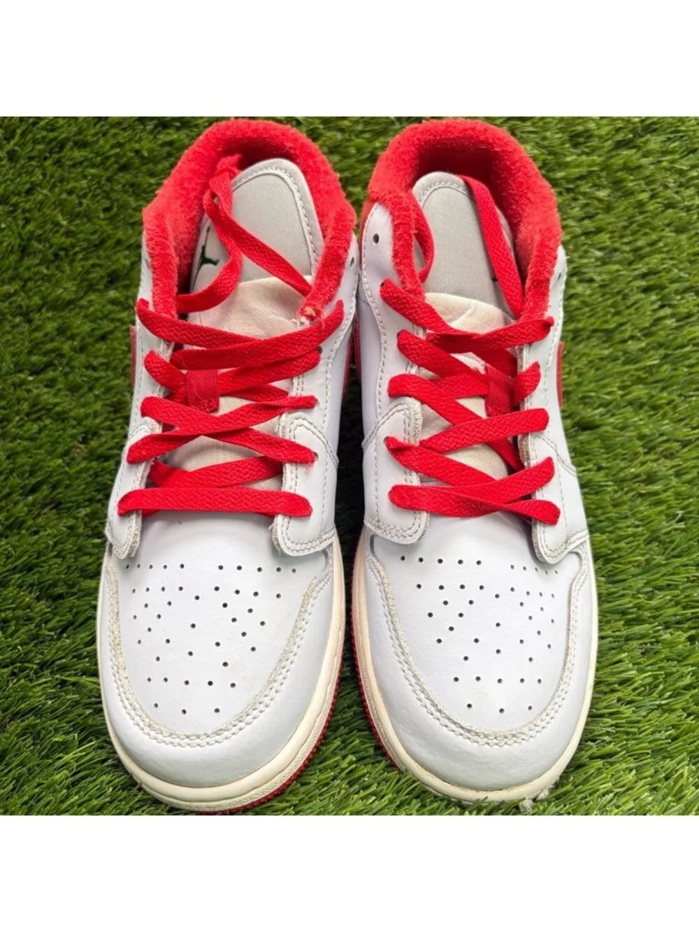 Nike Air Jordan 1 Low SE Boys Size 5.5Y Gray Red Athletic Leather Shoes Sneakers